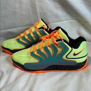 NWOB NIKE KD 18 clear jade/ liquid lime Size 10 men’s